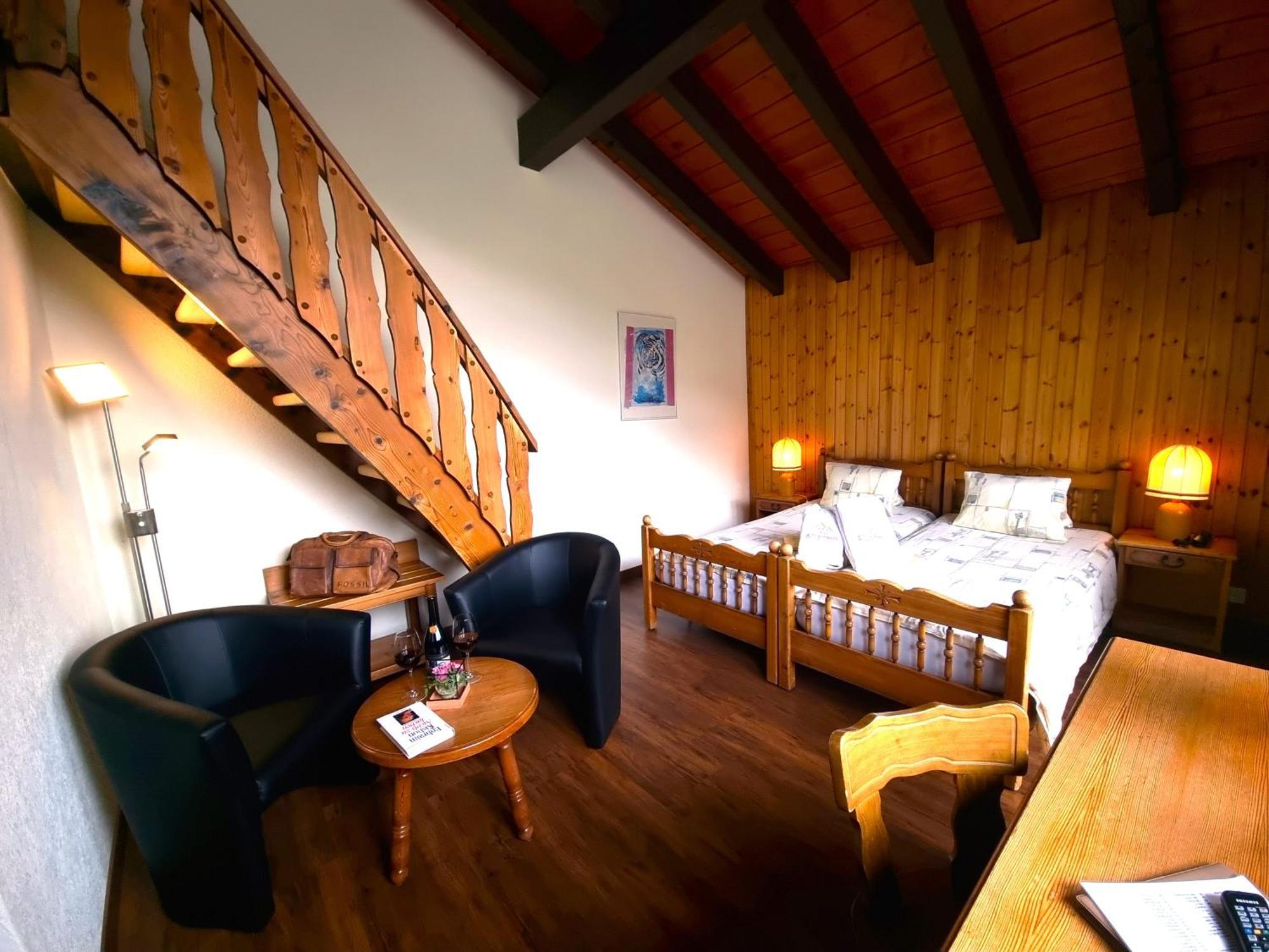 Hotel Alpenblick-Leukerbad-Therme Szoba fotó