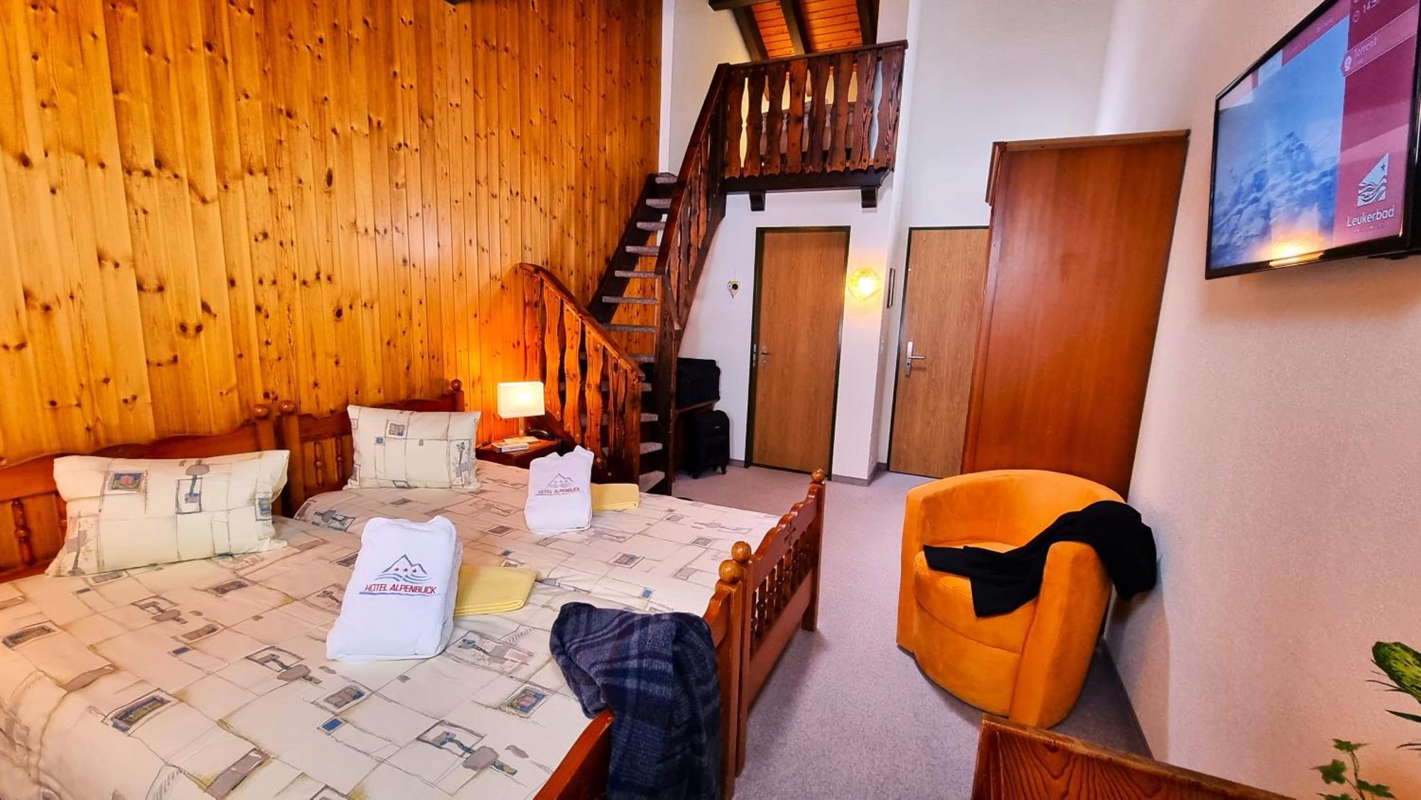 Hotel Alpenblick-Leukerbad-Therme Szoba fotó