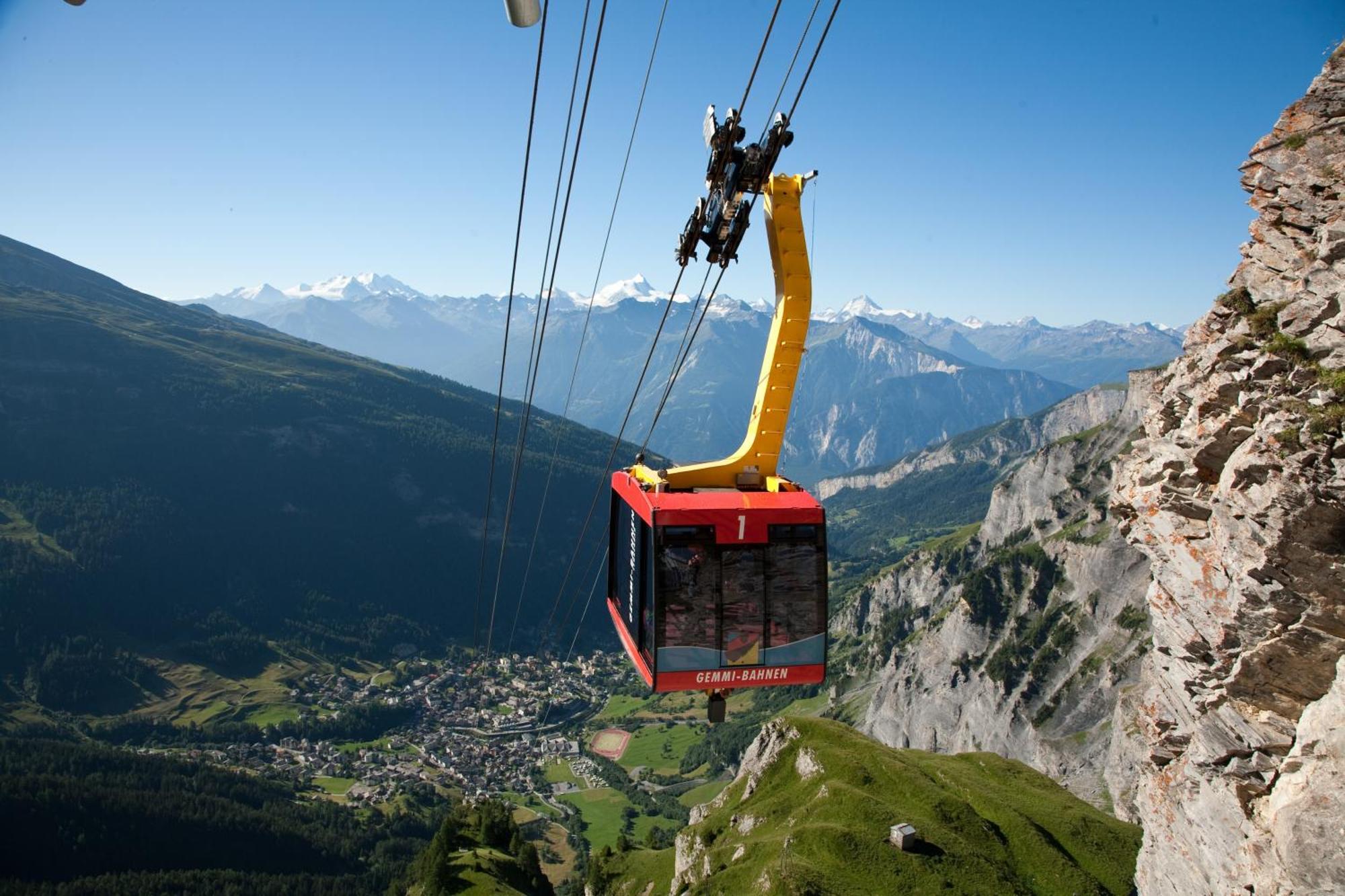 Hotel Alpenblick-Leukerbad-Therme Kültér fotó