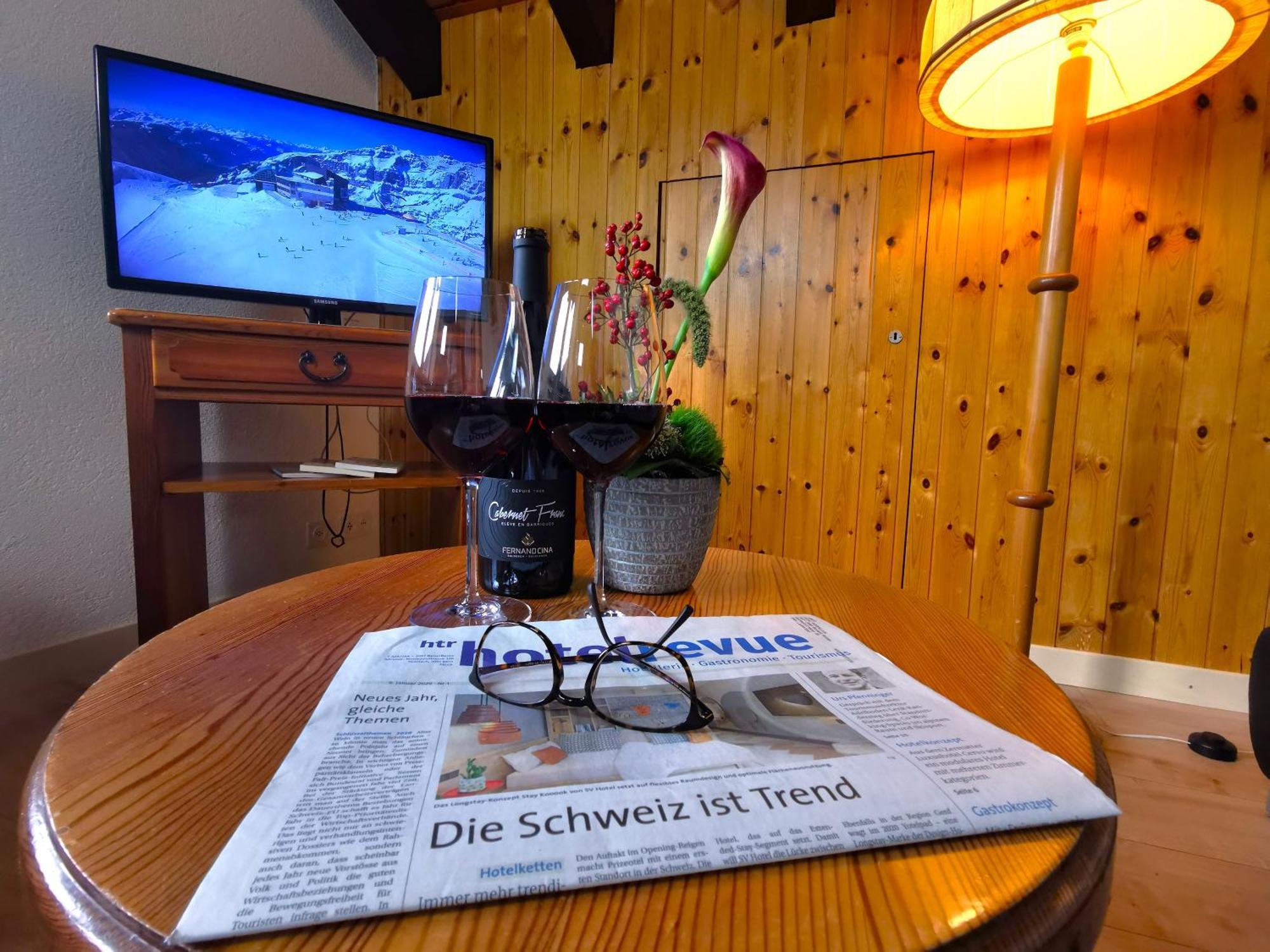Hotel Alpenblick-Leukerbad-Therme Szoba fotó